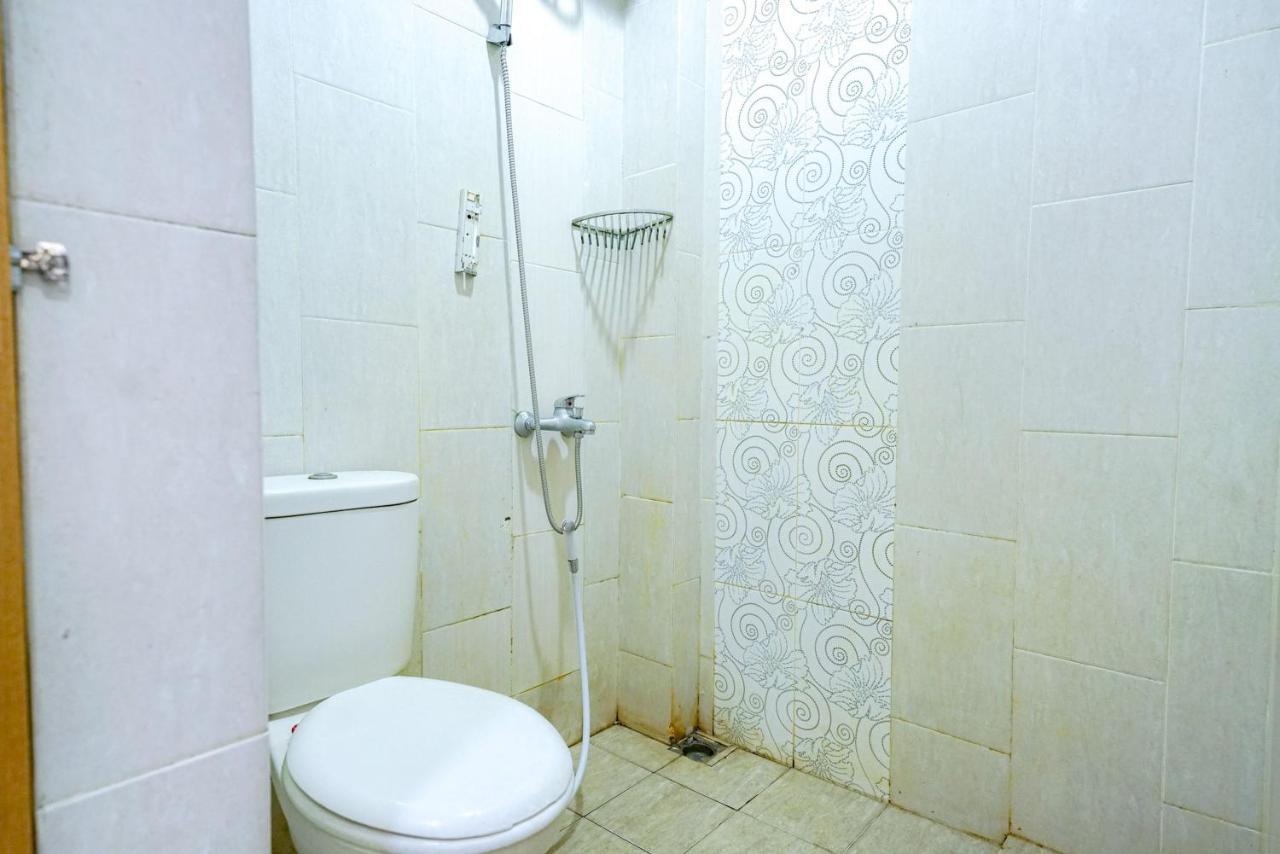 Reddoorz @ Avros Guest House Medan Exterior foto